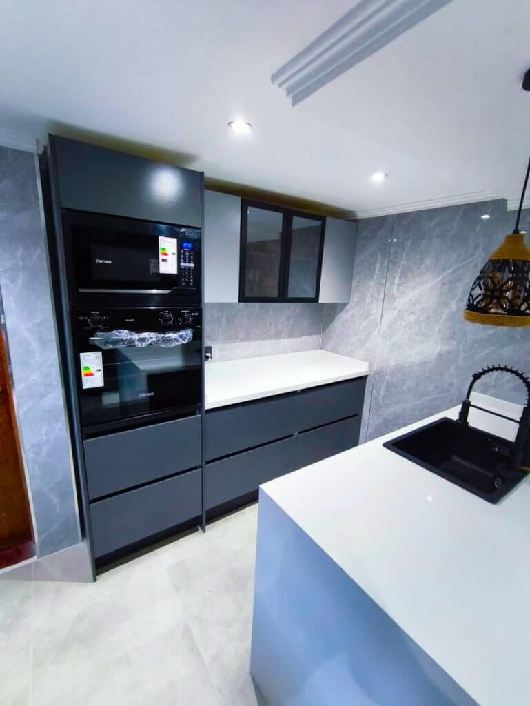 muebles a medida cocina en cuarzo santiago